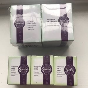 SCENTSY LIGHT BULBS